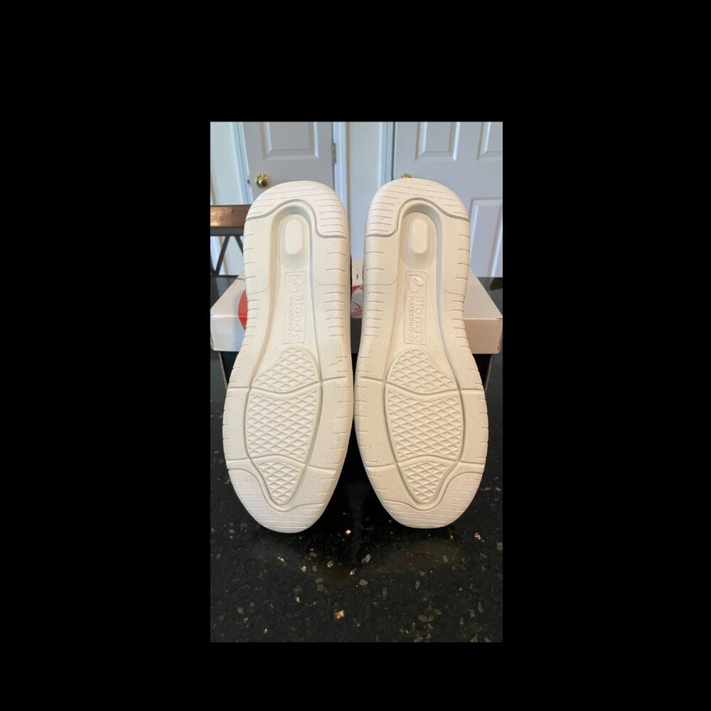 New Woman's Blondo Karen Waterproof Leopard Knit Slip-On Sneaker Size 10M - Picture 4 of 6
